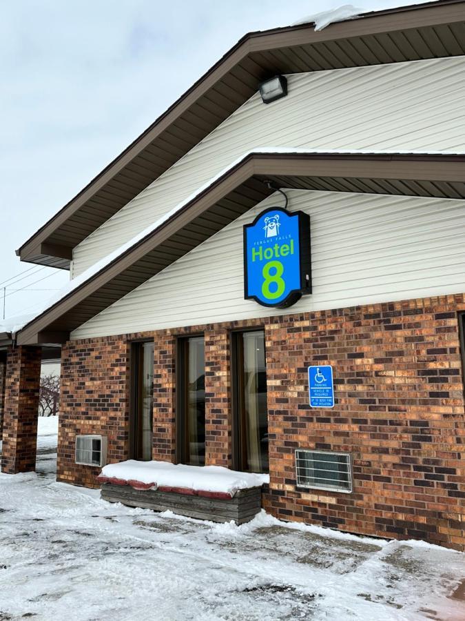 Hotel 8 Fergus Falls Экстерьер фото